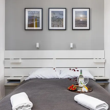 Daire Sunny & Cozy Morska Centre By Renters