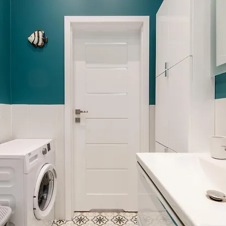 Daire Sunny & Cozy Morska Centre By Renters *